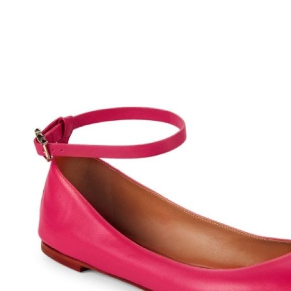 NWT VALENTINO GARAVANI Classic Leather Flats - Picture 4 of 10